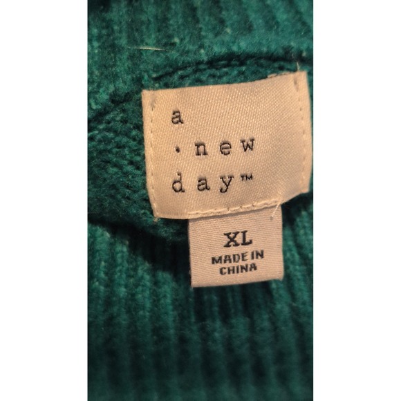 A New Day Womens Ciao Ciao Sequin Graphic Mock Neck Sweater Teal Green XL New - Picture 7 of 11